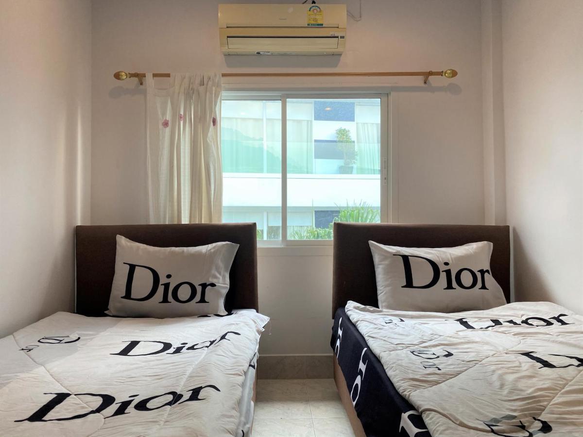 Som Guesthouse Patong Exterior photo